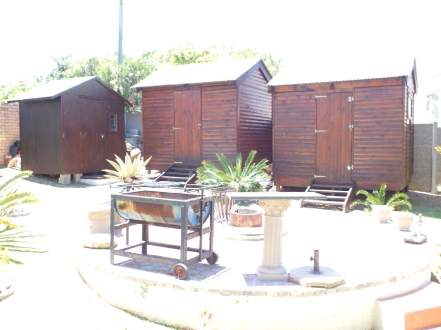 4 Bedroom Property for Sale in Dana Bay Western Cape